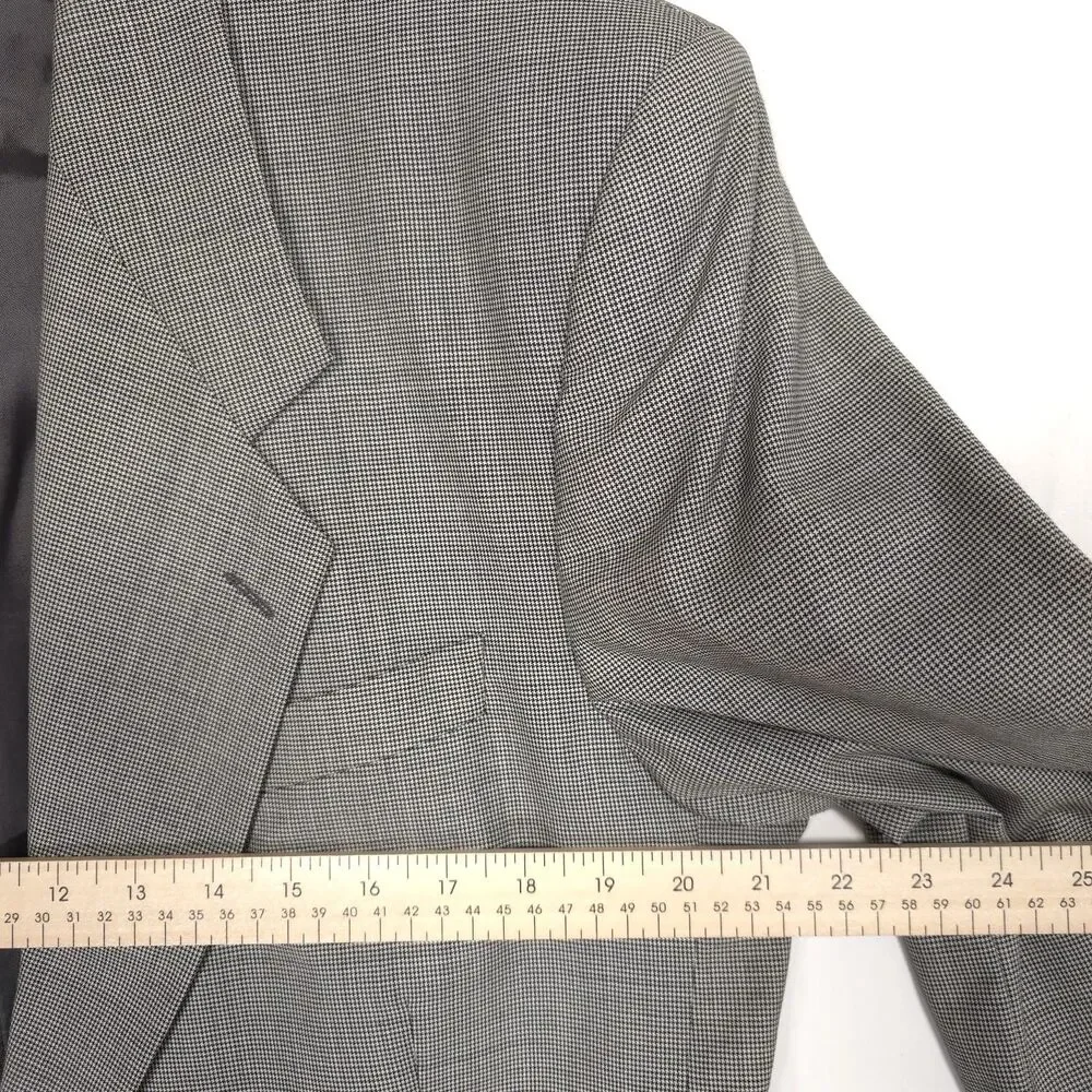 YVES SAINT LAURENT Men’s Sport Coat Size‎ 42 FRANCE MADE PURE NEW WOOL 2 Button